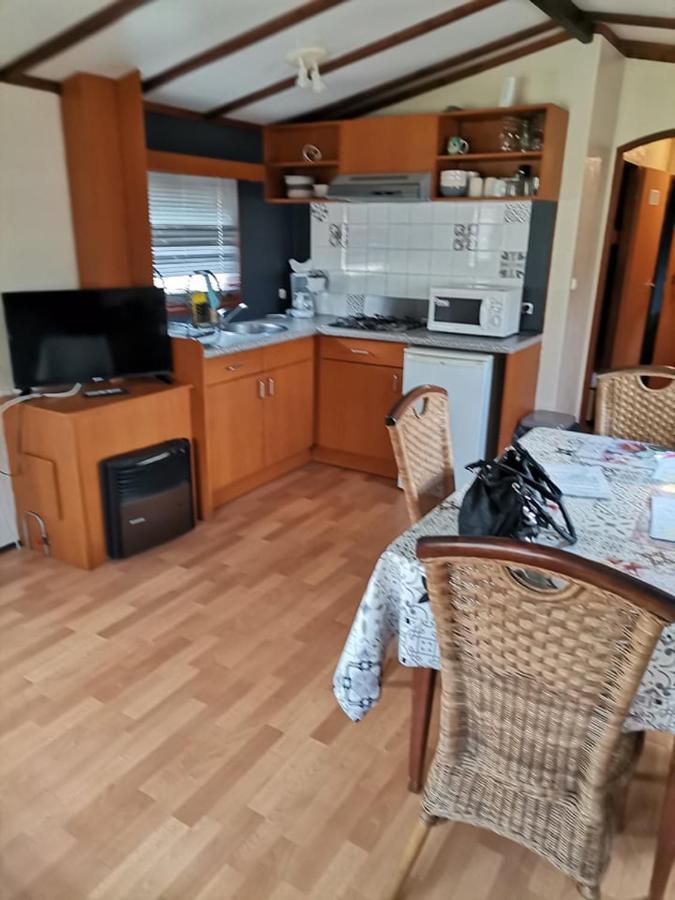 Chalet Lola Hotel Saint-Michel  ภายนอก รูปภาพ